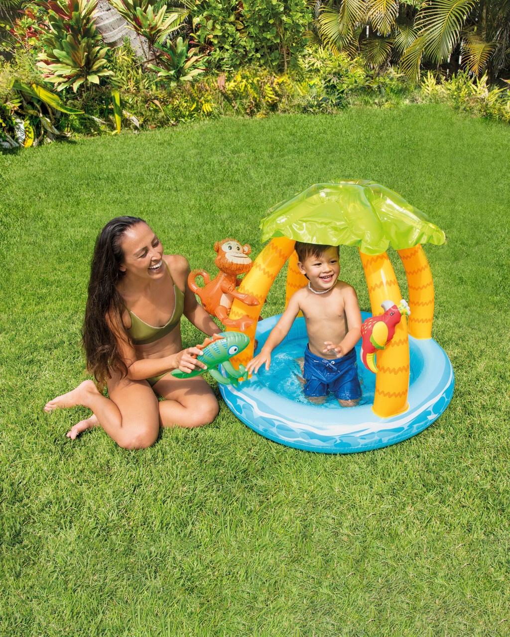 How to create a tropical paradise with your inflatable pool