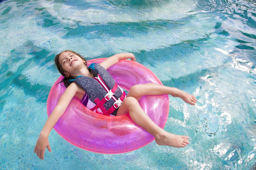 Inflatable pool safety precautions every parent should know