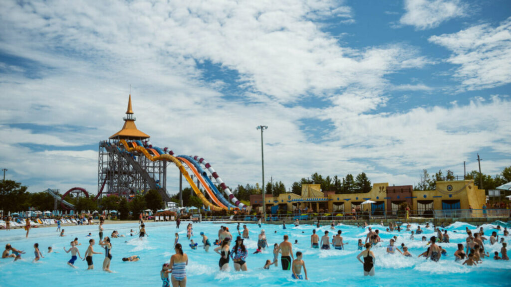 Inflatable pool versus water park: Which is more exhilarating?