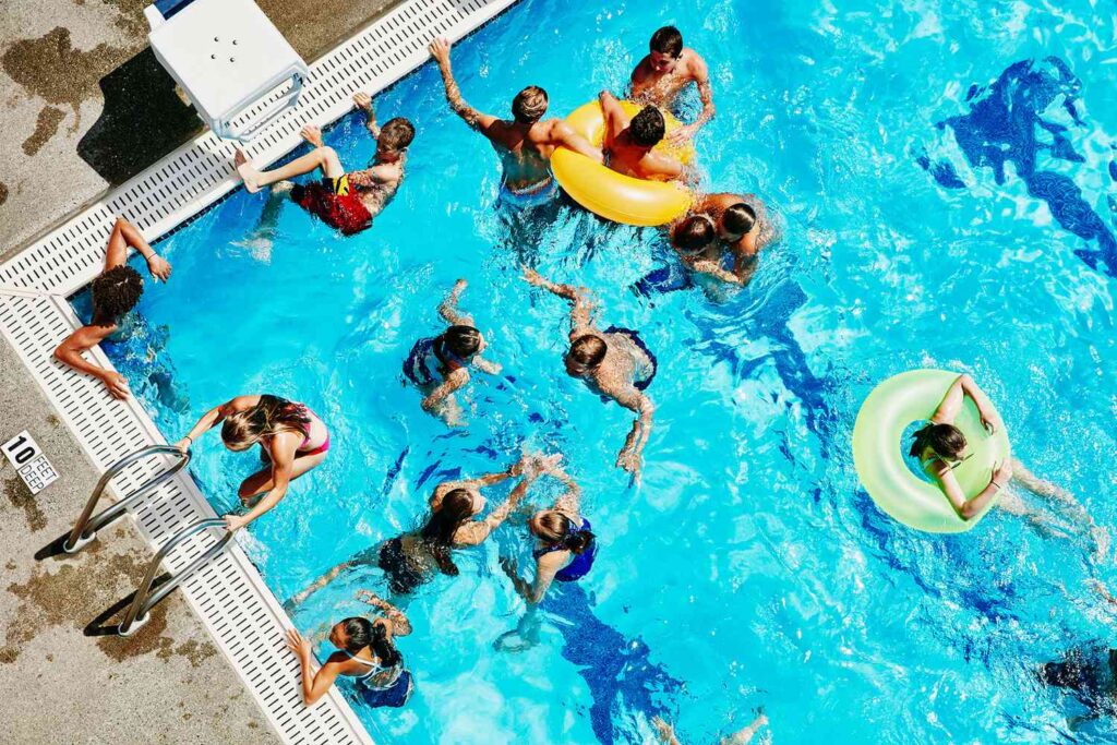 Inflatable pool vs. public pool: Which is more hygienic?