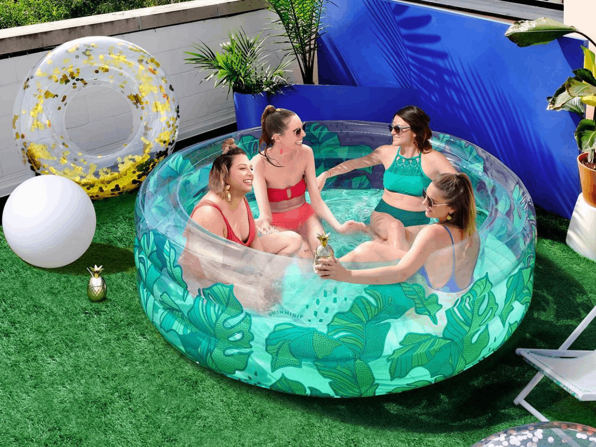 Inflatable pools for adults: Relaxation and fun in your own backyard