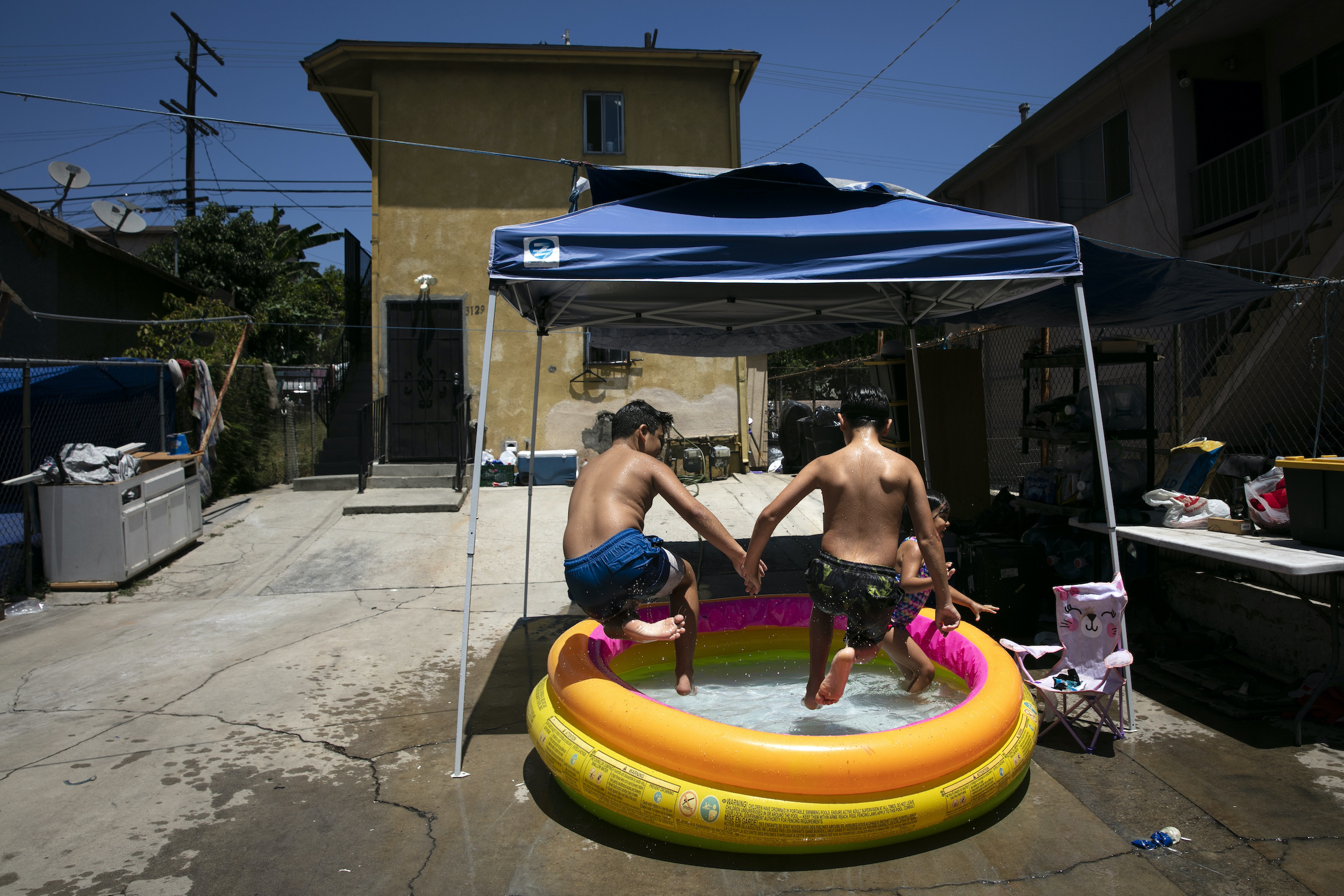 Inflatable Pools in Public Spaces: Benefits and Concerns
