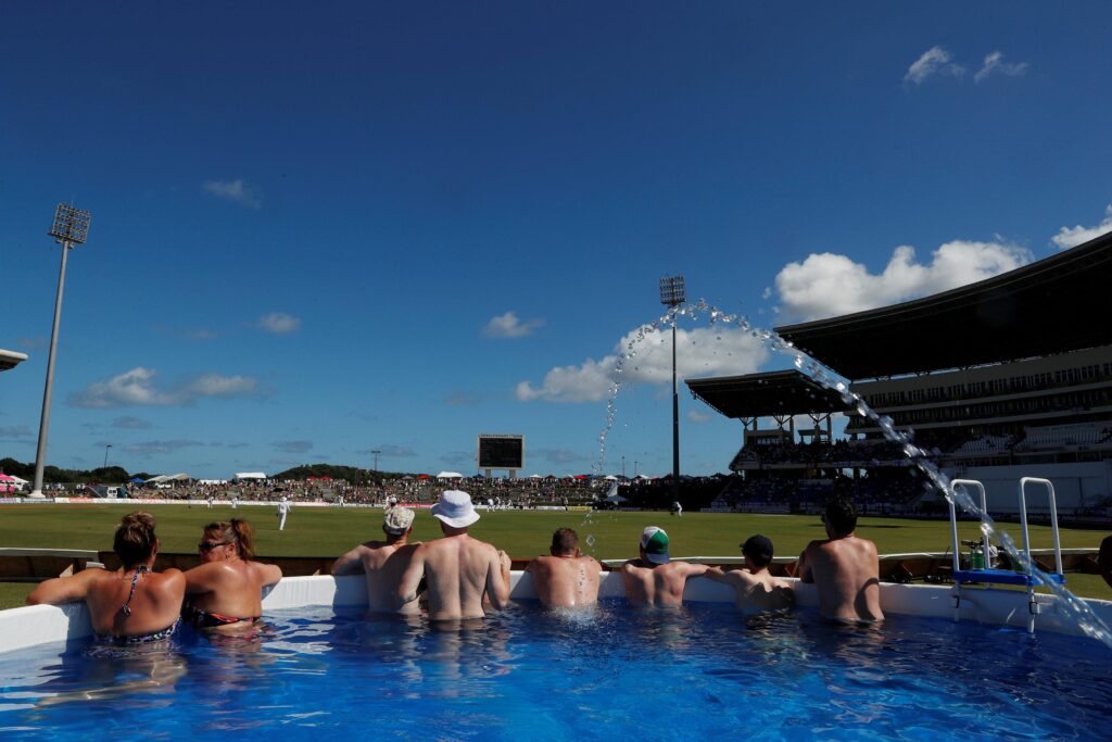 Inflatable Pools for Stadiums: Spectators Water Retreat