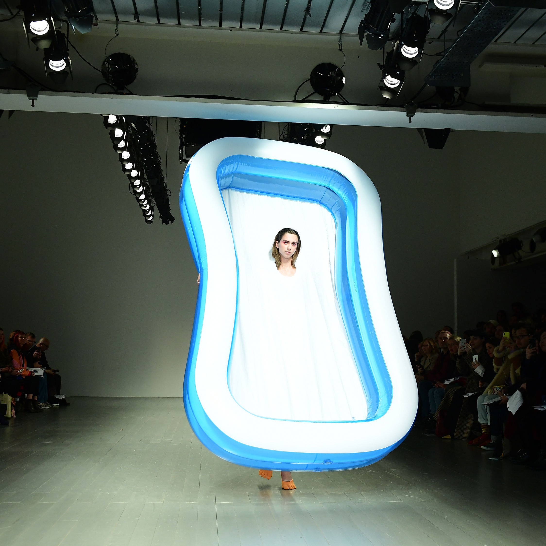 Inflatable Pools in Fashion Shows: Making a Splash