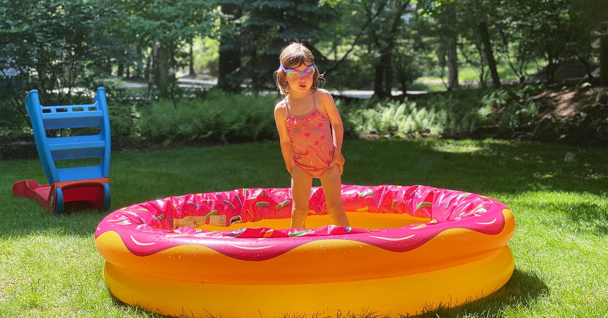 The Best Inflatable Pools For Families With Young Children